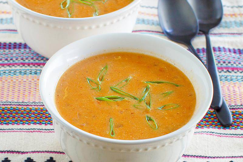 Chili's Copycat Chicken Enchilada Soup: Make It At Home